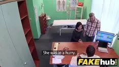 تشغيل تشويه عيادة الطبيب التشيكوسلوفاكي حتى cums أو غش قرني متزوج نسائي سريع كيتي كات