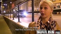 Play Mofos - populace turn arounds - ass in an flat hall star tonya