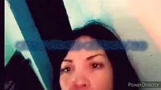 Oynat Putita lalo'nuzdan akış