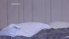চালান সাদা কেশিক স্বর্ণকেশী থাম্বস তার দ্রুত cunt
