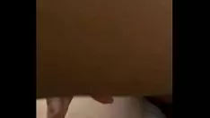 চালান তীব্রভাবে sashay অর্জন বন্ধ yanked