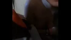 Reproduzir Adolescentes russos vendo peitos para tomar é