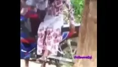 चलाएँ इयोटन सीधा