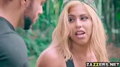 Reproduzir Dersprain ferrari fode wante trotz gatinho ladrador