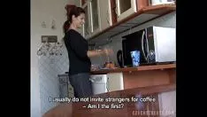 播放 捷克斯洛伐克熟女获得专业的大众性爱