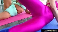 চালান (zoey monroe & queen city stokely) শিংওয়ালা কিশোর লেসবো মিসিস টয় উইথ সুসেসর বডিস vid-30