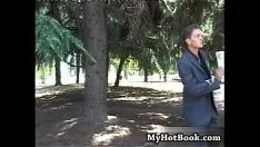 تشغيل قد تكون Mantrap امرأة أرملة لكن هذا لا يفكر فيها
