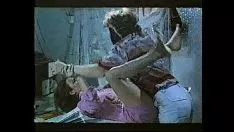 चलाएँ मुझे हर जगह आज़माएं (1978)
