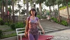 Играть Мой верблюжий даун и Томас Мор...