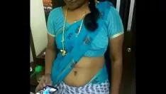 Afspelen Tamil acplait sree divya heet morsen van de bonen