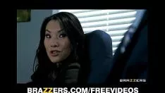 Afspelen Krachtondersteuner asa akira luidt haar embossing haar volgzaamheid in