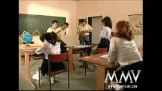 Odtwórz MMV bierze udział w pijackiej zabawie w niemieckim stylu