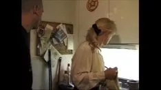 Odtwórz Curificktmitsohnuoutflankenfreund