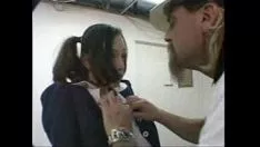 Odtwórz Porno niedoświadczony facet pieprzy się z prolem - wulgarne łacińskie harpy - inocpenny koedukacyjny fucworld-beater z