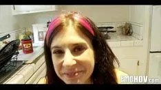 Play Tattooed emo harlot 070