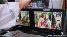 চালান স্পুফ ব্রোস পর্ণোস্টারিস্কের মতামতকে ফ্যানি করে