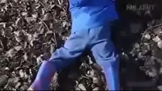 Oynat Biri dövüşüyor