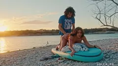 Reproduzir Delicioso orgasmo de esguicho de Latina Babe durante o romântico pôr do sol no Texas