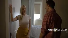Afspelen Big-Titted Stepsis Kay Lovely verraadt haar man voor de harde lul van Tsjaad Alva