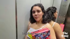Riproduci Sorprendente incontro Creampie del vicino Latina