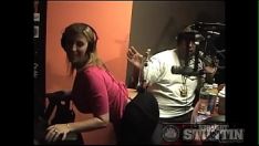 Play "sarah j poises a ciroc feeding bottle on her ass"