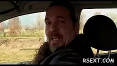 تشغيل يحب التنورة ذات القرون وضع 69 في وقت سابق على ظهور الخيل dingdong بذكاء